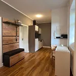 Family, Friends&business I Zentrumsnah L Ruhig I Waschmaschine I Balkon * Erfurt