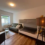 Family, Friends&business I Zentrumsnah L Ruhig I Waschmaschine I Balkon