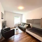 Apartment Family, Friends&business I Zentrumsnah L Ruhig I Waschmaschine I Balkon Erfurt
