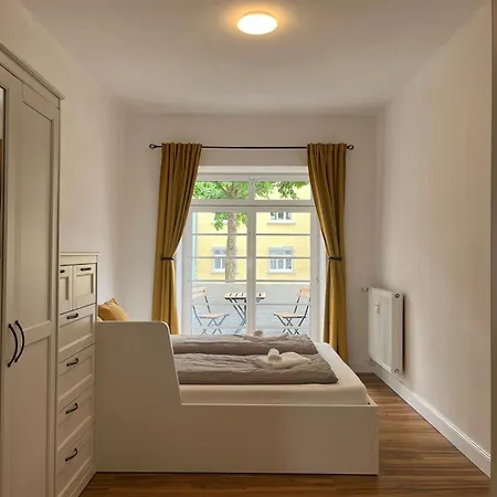 Family, Friends & Business I Zentrumsnah L Ruhig I Waschmaschine I Balkon *