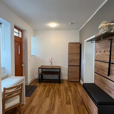 Family, Friends&business I Zentrumsnah L Ruhig I Waschmaschine I Balkon Apartment Erfurt