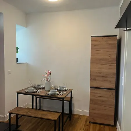 Business, Family & Friends I Zentrumsnah L Ruhig I Waschmaschine I Balkon *