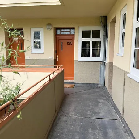 Family, Friends&business I Zentrumsnah L Ruhig I Waschmaschine I Balkon