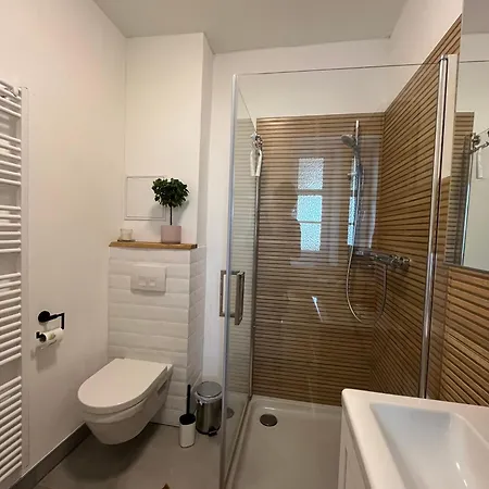 Business, Family & Friends I Zentrumsnah L Ruhig I Waschmaschine I Balkon *