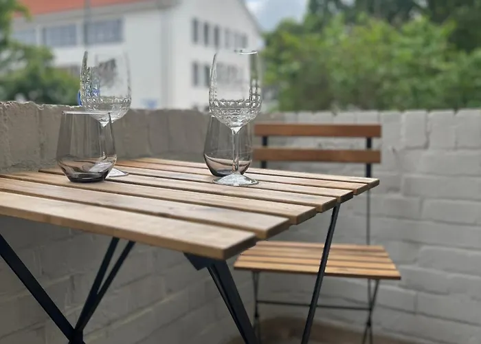 Business, Family & Friends I Zentrumsnah L Ruhig I Waschmaschine I Balkon